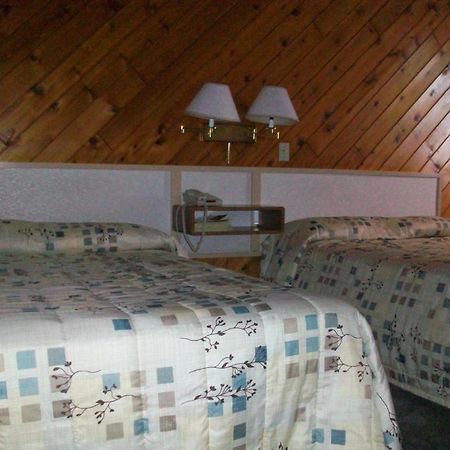 Chicoutimi Motel Princesse מראה חיצוני תמונה