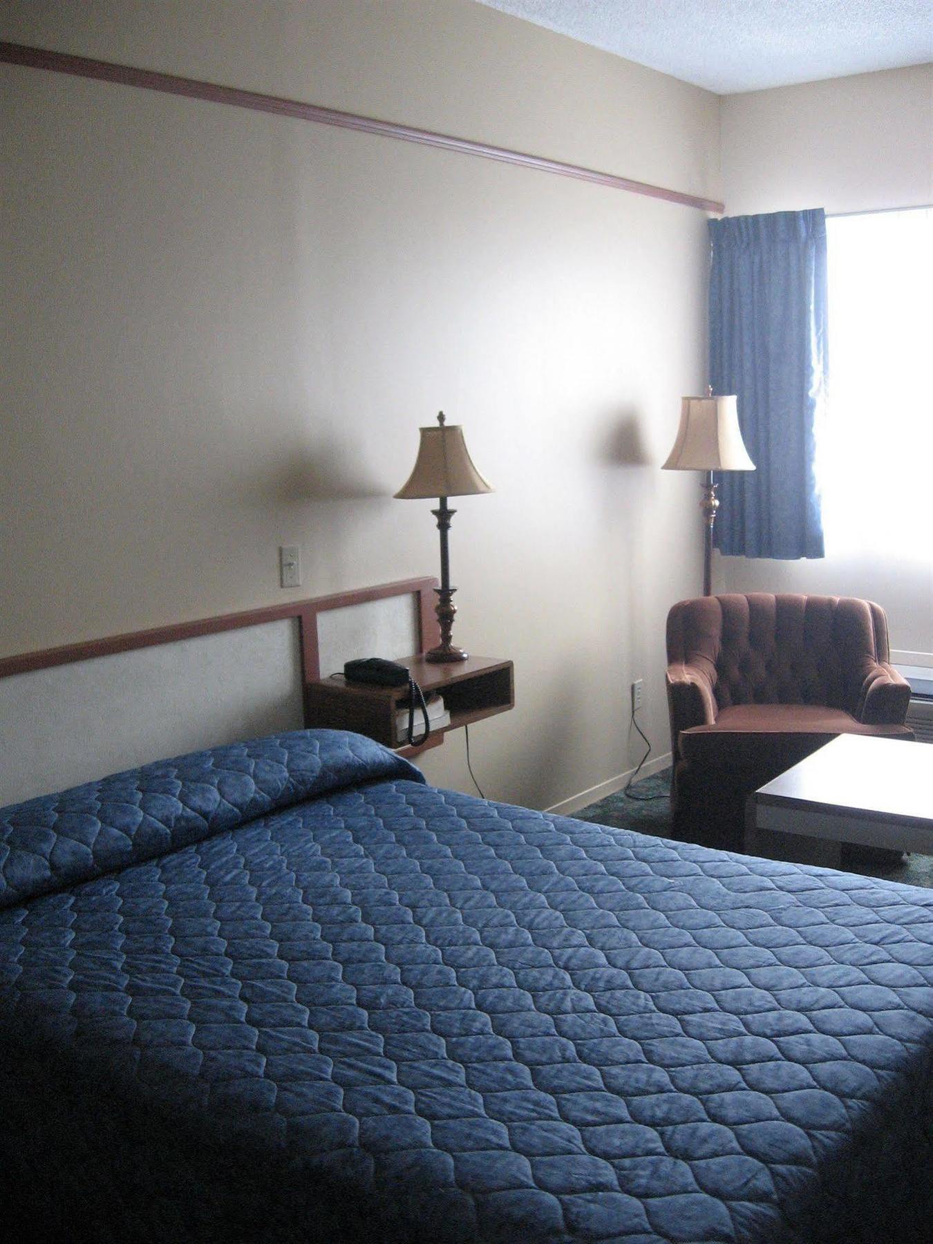 Chicoutimi Motel Princesse מראה חיצוני תמונה